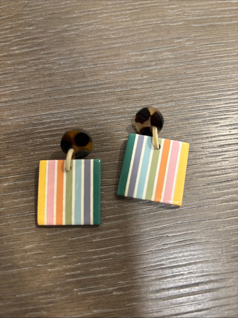 Sunshine Tienda earrings